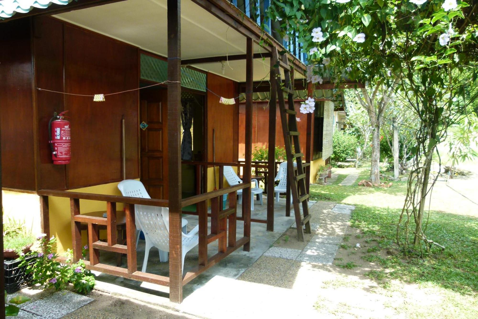 Cheers Garden Chalet Kampong Ayer Batang Exteriér fotografie